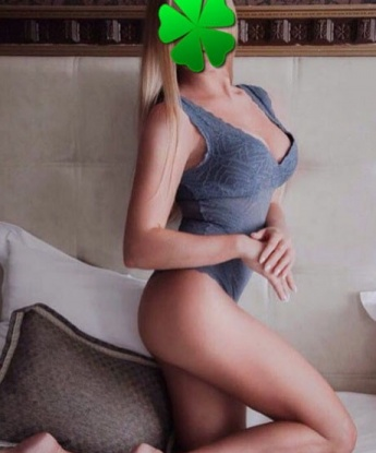 Лариса, 25